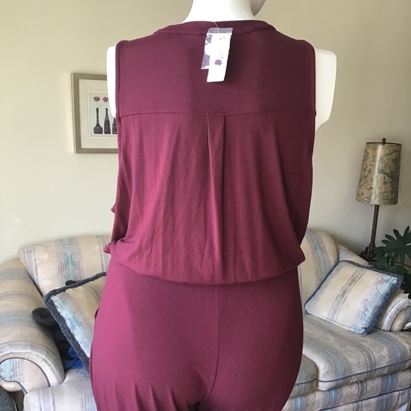 Reitmans Burgundy Jumpsuit - Picture 7 of 11
